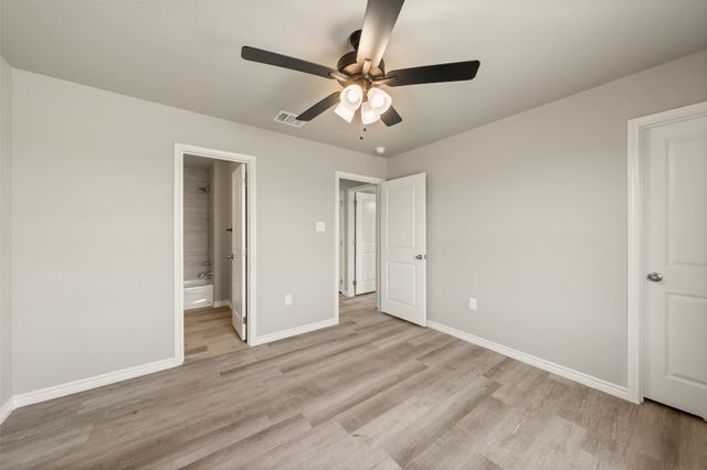 218 Melissa Street, Eddy, TX 76524