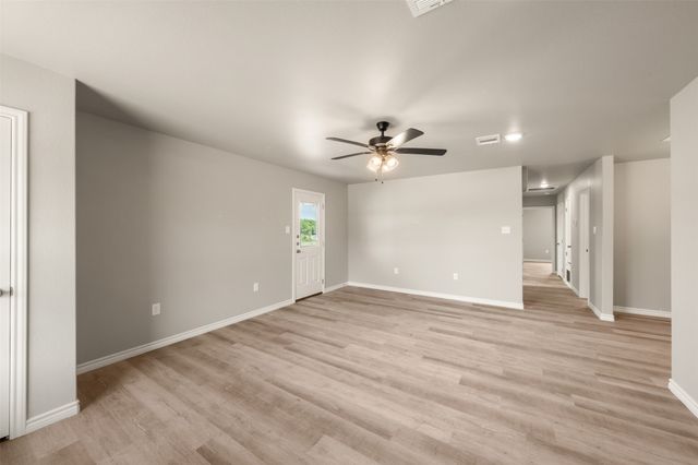 218 Melissa Street, Eddy, TX 76524