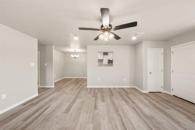 218 Melissa Street, Eddy, TX 76524