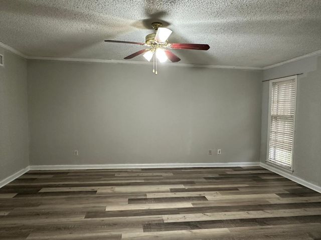 8588 KETTERING DR, Memphis, TN 38016