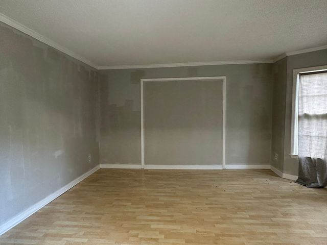 8588 KETTERING DR, Memphis, TN 38016