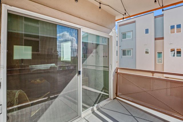 2827 Manor RD 3105, Austin, TX 78722