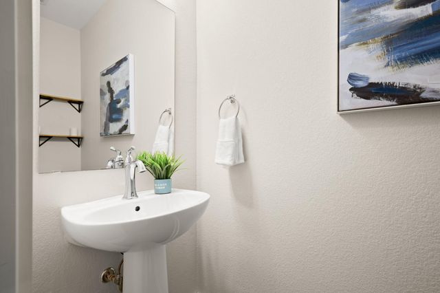 2827 Manor RD 3105, Austin, TX 78722