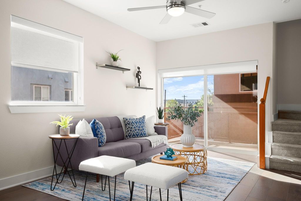 2827 Manor RD 3105, Austin, TX 78722