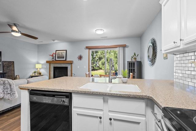 632 Enterprise Drive, Verona, WI 53593