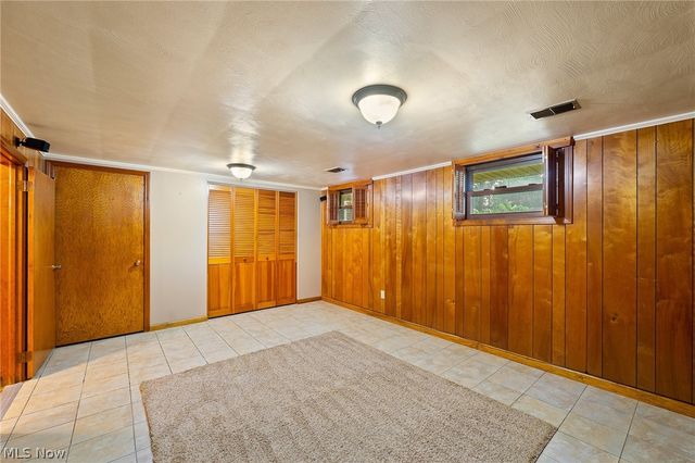1827 Brockton Drive, Austintown, OH 44511