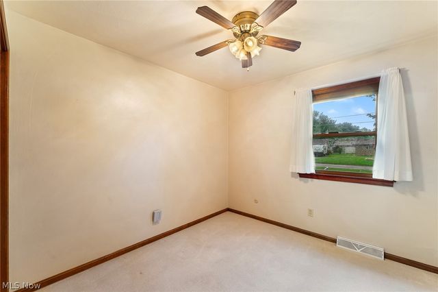 1827 Brockton Drive, Austintown, OH 44511