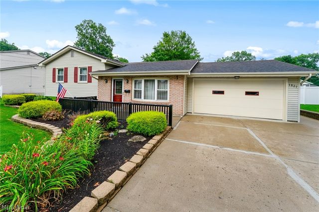 1827 Brockton Drive, Austintown, OH 44511