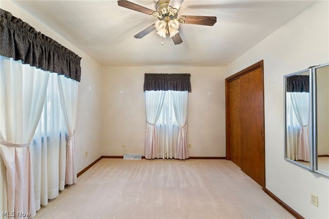 1827 Brockton Drive, Austintown, OH 44511