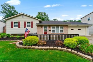 1827 Brockton Drive, Austintown, OH 44511