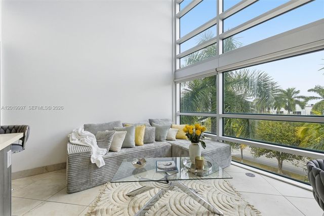 421 Meridian Ave 16, Miami Beach, FL 33139