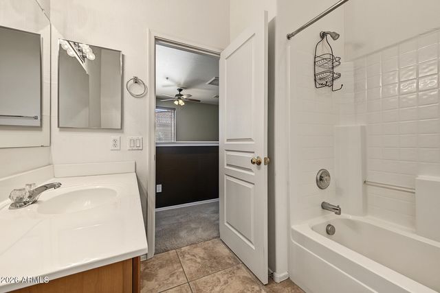 1225 N 36TH Street 1134, Phoenix, AZ 85008