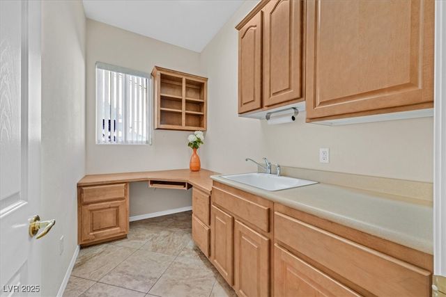 1677 Black Fox Canyon Road, Henderson, NV 89052