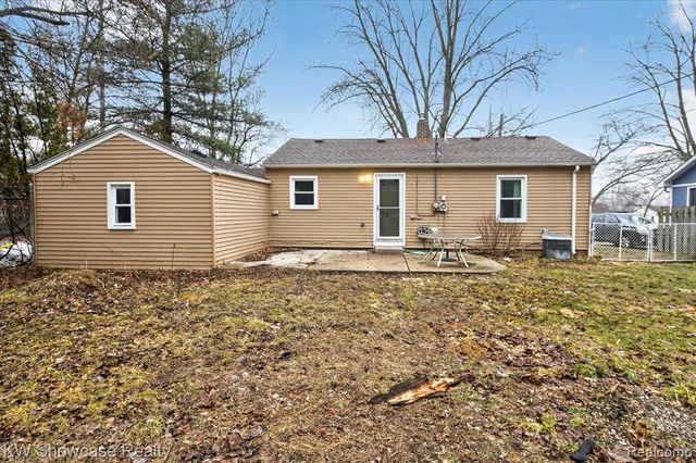 901 N Hix Road, Westland, MI 48185