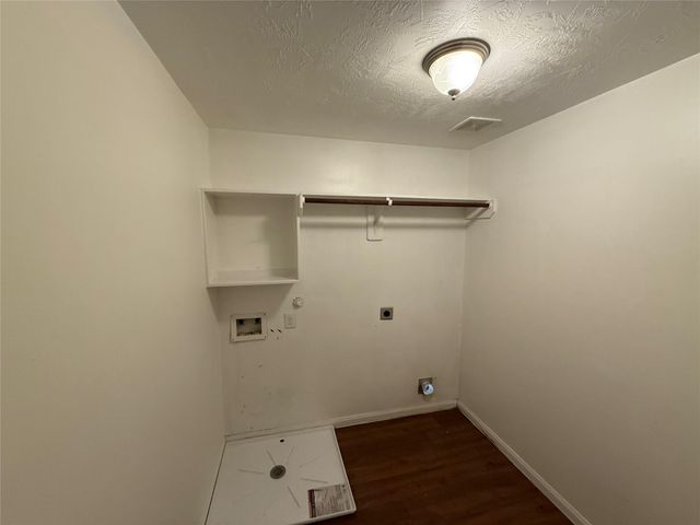 22267 Doubletree Park Drive, Houston, TX 77073