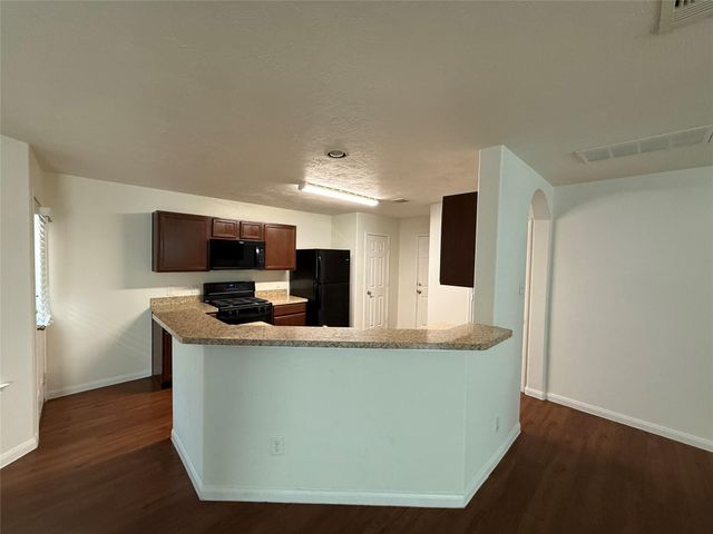 22267 Doubletree Park Drive, Houston, TX 77073