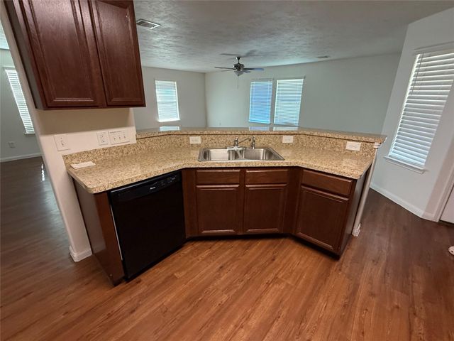 22267 Doubletree Park Drive, Houston, TX 77073