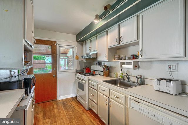 1842 DUNMERE RD, Baltimore, MD 21222