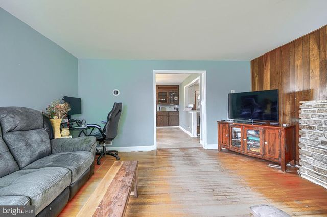 1842 DUNMERE RD, Baltimore, MD 21222