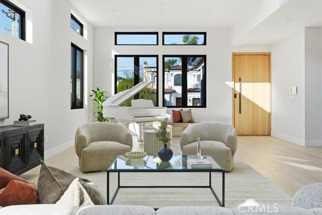 1806 6th Street, Manhattan Beach, CA 90266