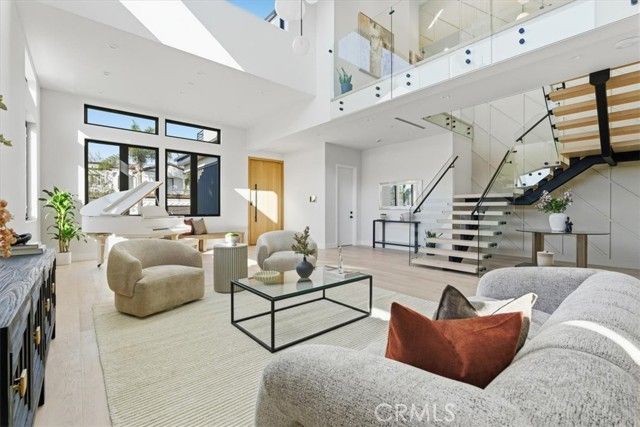 1806 6th Street, Manhattan Beach, CA 90266