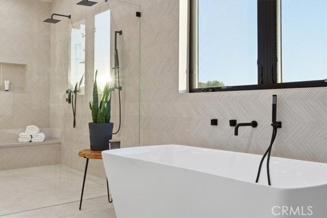 1806 6th Street, Manhattan Beach, CA 90266