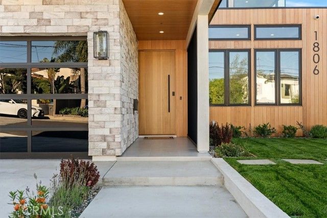 1806 6th Street, Manhattan Beach, CA 90266