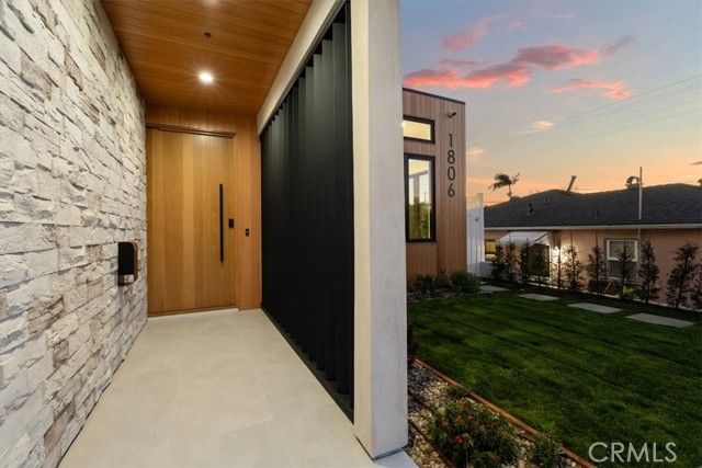 1806 6th Street, Manhattan Beach, CA 90266