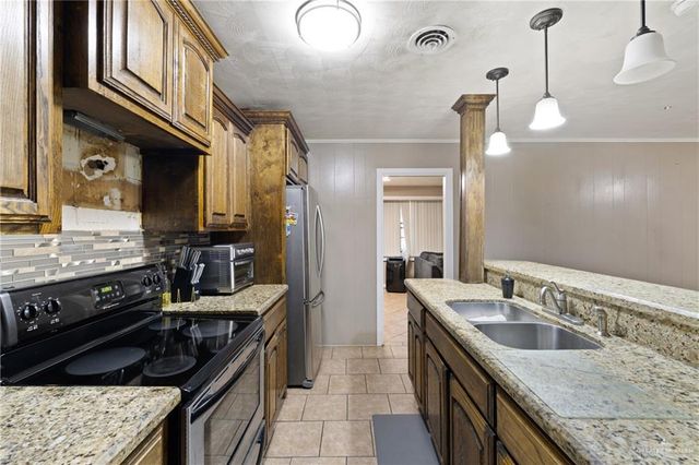 320 Violet Avenue, Mission, TX 78574