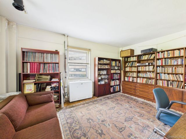 2 Fordham Hill Oval Unit 9G, Bronx, NY 10468