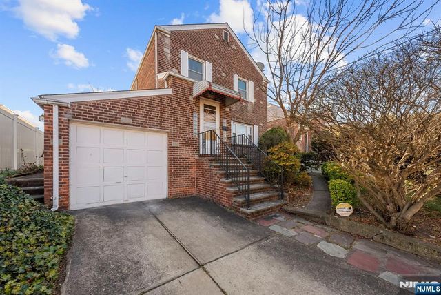 508 Saint Pauls Avenue, Cliffside Park, NJ 07010