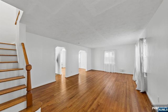 508 Saint Pauls Avenue, Cliffside Park, NJ 07010