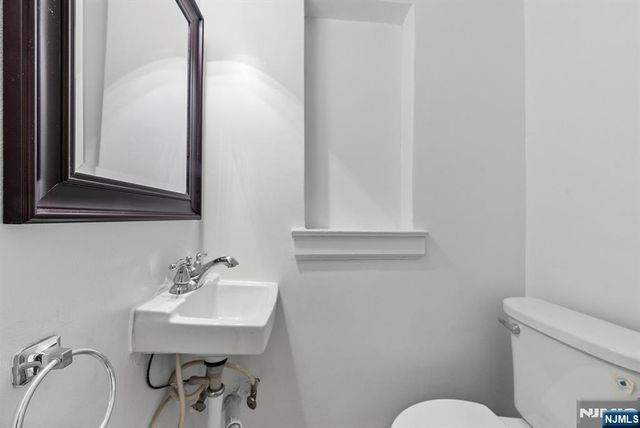 508 Saint Pauls Avenue, Cliffside Park, NJ 07010