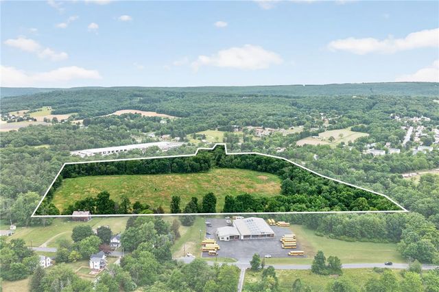 Ashtown Drive, Mahoning Twp, PA 18235