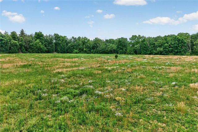 Ashtown Drive, Mahoning Twp, PA 18235