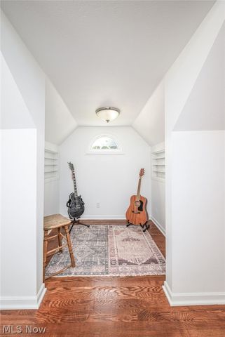 2225 16th Street, Cuyahoga Falls, OH 44223
