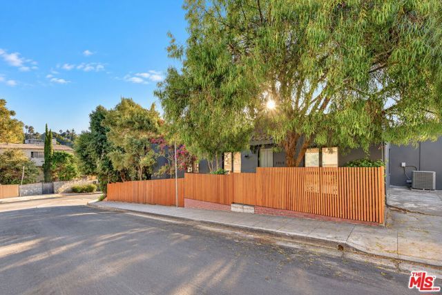 1356 Mcduff Street, Los Angeles, CA 90026