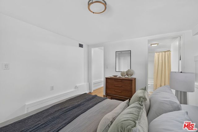 1356 Mcduff Street, Los Angeles, CA 90026