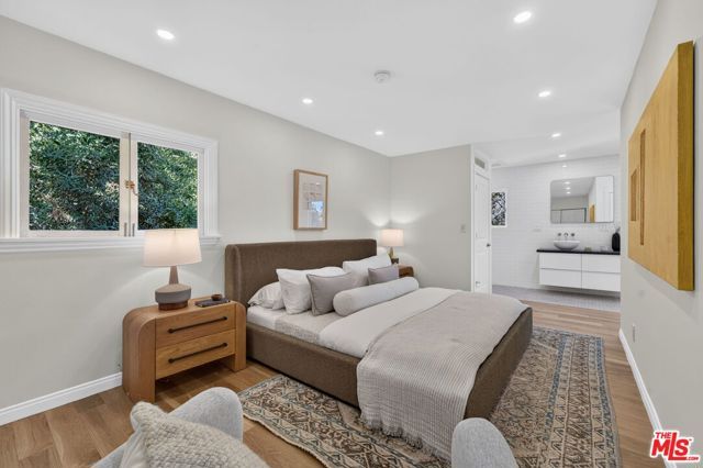 1356 Mcduff Street, Los Angeles, CA 90026