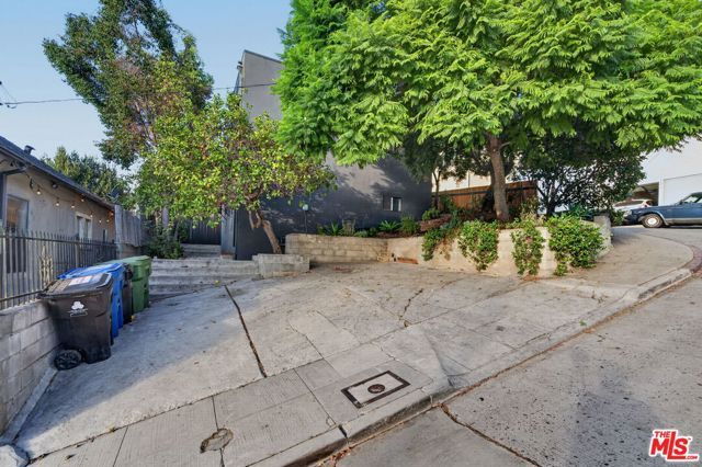 1356 Mcduff Street, Los Angeles, CA 90026