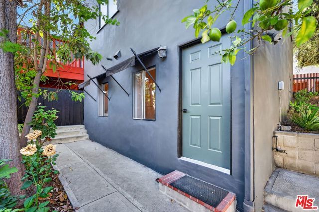 1356 Mcduff Street, Los Angeles, CA 90026