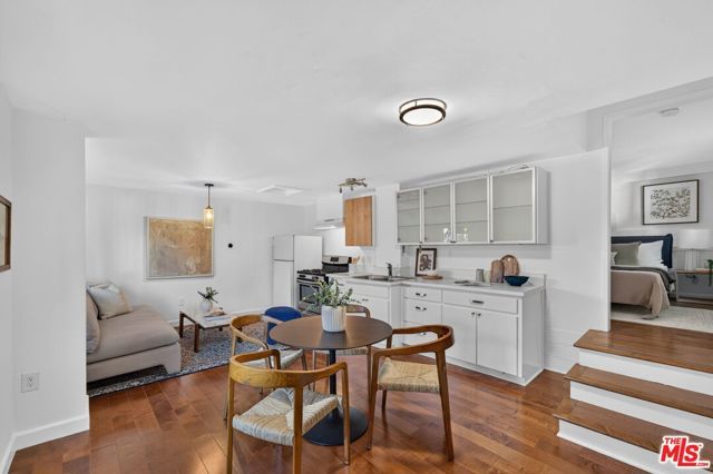 1356 Mcduff Street, Los Angeles, CA 90026