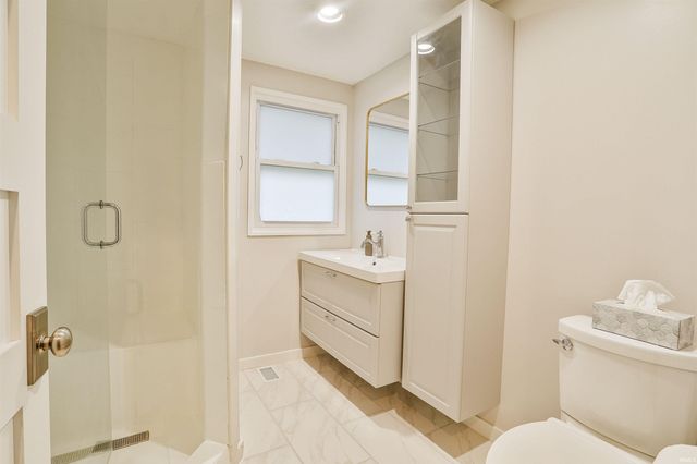 1732 S Country Club Road, Warsaw, IN 46580