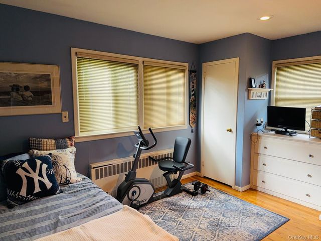 3473 S Hawthorne Drive S, Wantagh, NY 11793