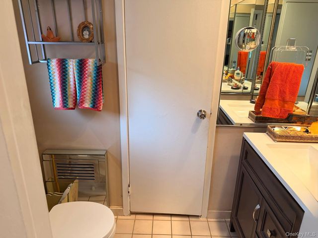 3473 S Hawthorne Drive S, Wantagh, NY 11793