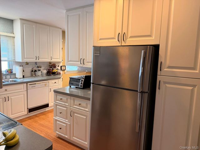 3473 S Hawthorne Drive S, Wantagh, NY 11793