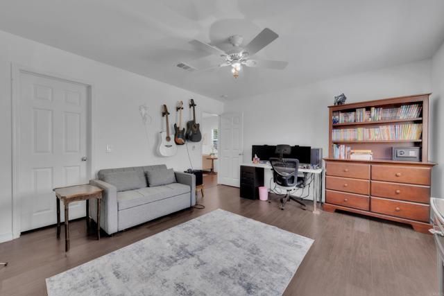 45190 Saint Tisbury Street, Temecula, CA 92592