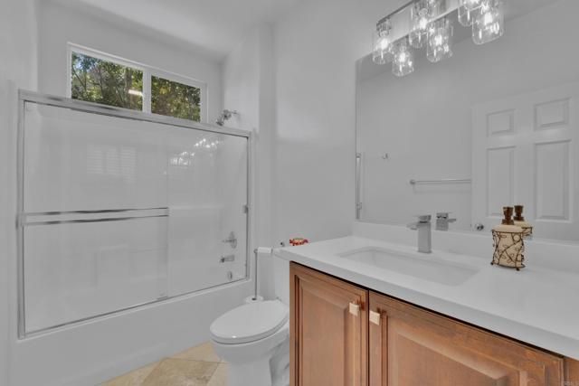 45190 Saint Tisbury Street, Temecula, CA 92592