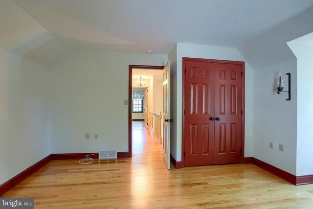 6105 WESTOVER DR, Mechanicsburg, PA 17050