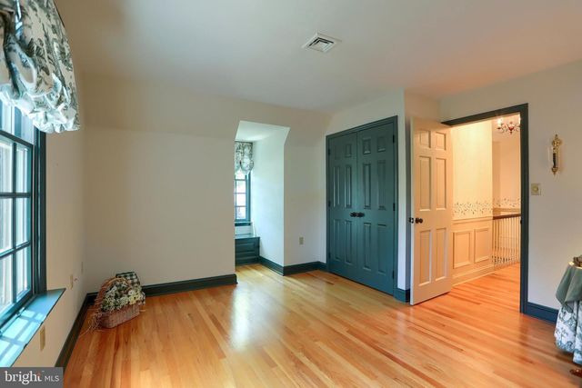 6105 WESTOVER DR, Mechanicsburg, PA 17050